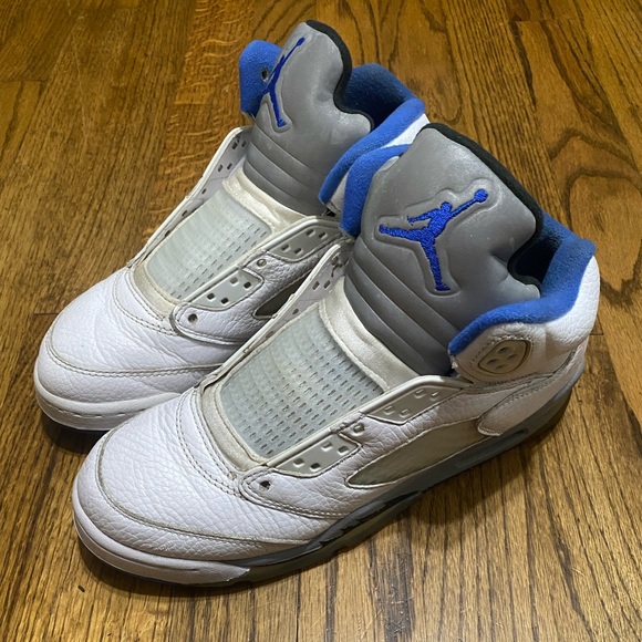 Air Jordan 5 Retro Stealth Sneakers - Picture 3 of 13